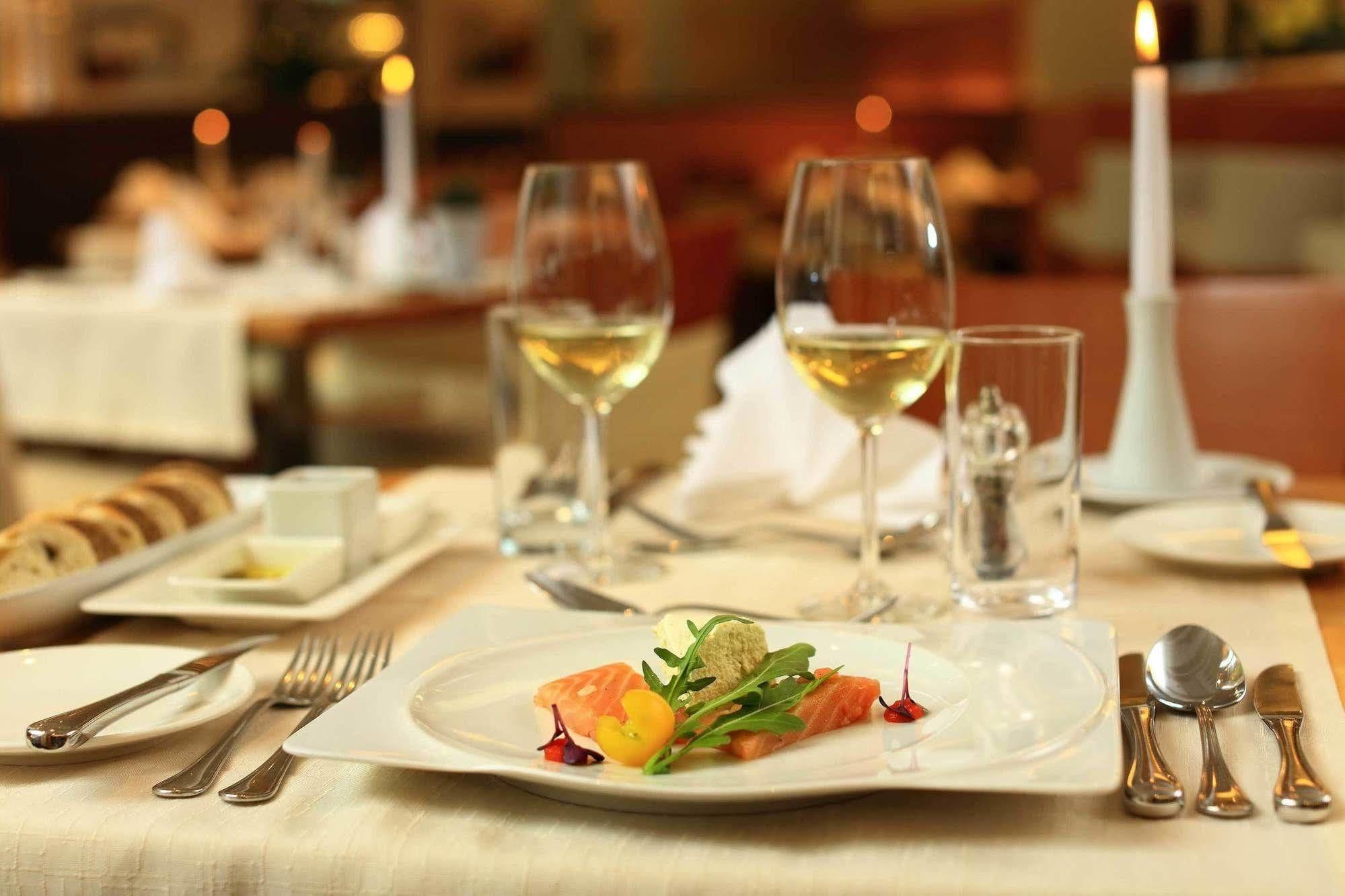 Hotel De France Wien Екстериор снимка A place setting