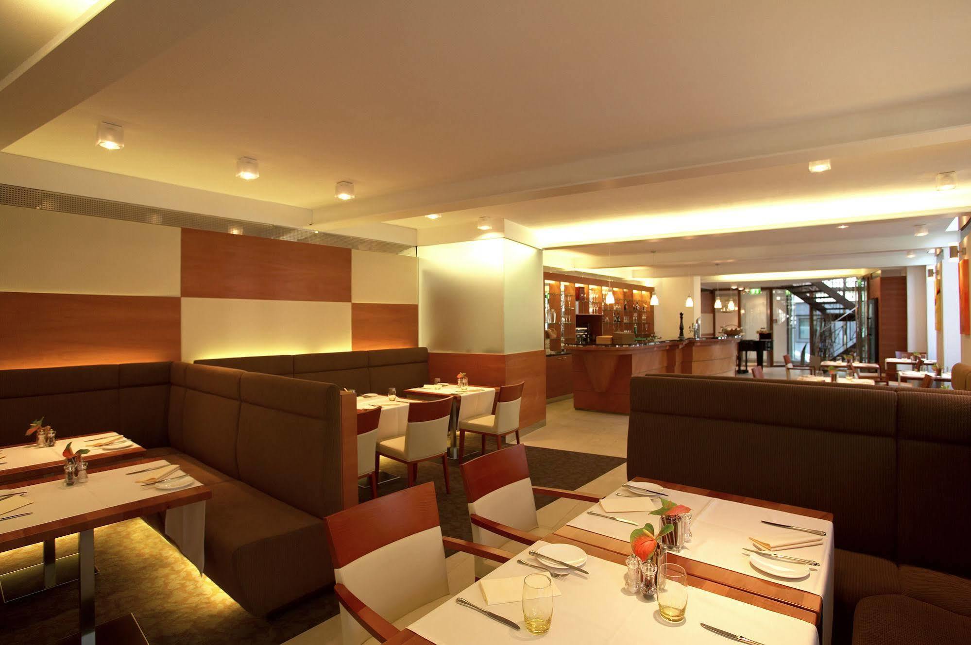 Hotel De France Wien Екстериор снимка Interior of the restaurant